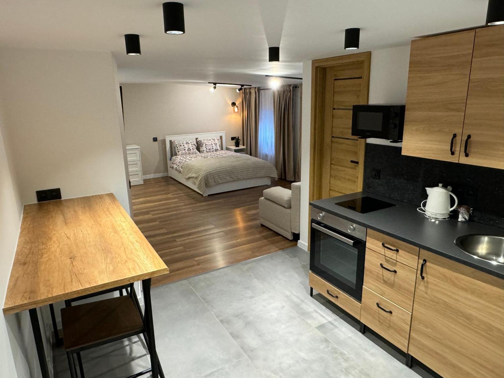 Gray Apartment 24H - Parking On The Street คาโตวีตเซ ภายนอก รูปภาพ